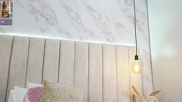 Snapshot of Annyy_Rosse chatting on September 13, 2025, 6:13 am Annyy Rosse online show from September 13, 2025, 6:13 am