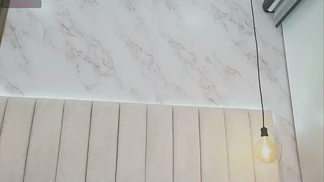 Annyy Rosse online show from December 3, 2025, 6:10 am