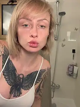 Snapshot of haileyhope_ chatting on March 8, 2026, 8:12 pm haileyhope online show from March 8, 2026, 8:12 pm