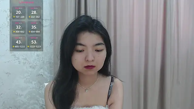Snapshot of Shy_Kira chatting on July 16, 2026, 8:20 am Shy Kira online show from July 16, 2026, 8:20 am