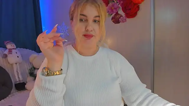 CoraSwon online show from January 5, 2025, 8:42 pm