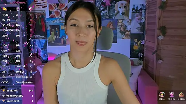 LanaBaker online show from January 7, 2025, 5:43 am