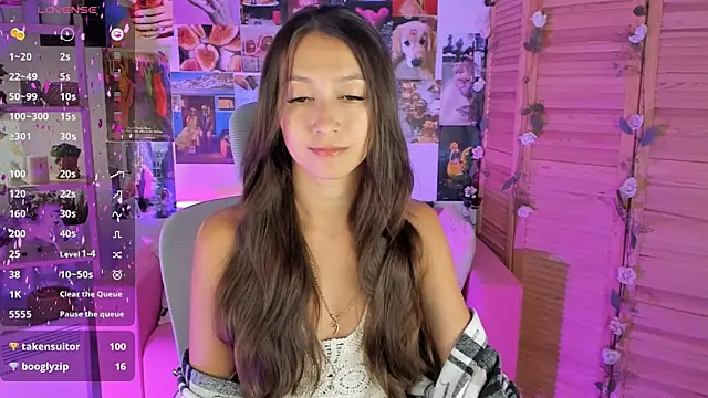 LanaBaker online show from January 27, 2025, 5:47 am