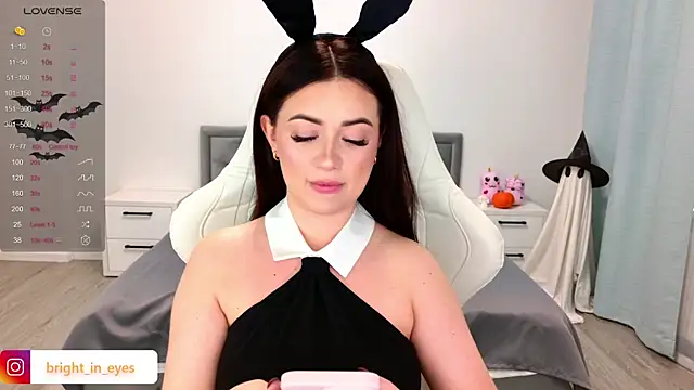 ariel grand online show from November 1, 2025, 2:02 am