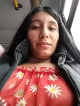 Snapshot of Nathalia-001 chatting on December 5, 2024, 9:06 pm Nathalia-001 online show from December 5, 2024, 9:06 pm