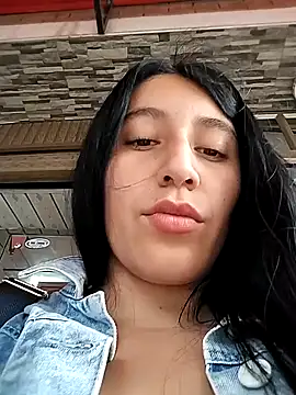Snapshot of Nathalia-001 chatting on January 28, 2025, 8:47 pm Nathalia-001 online show from January 28, 2025, 8:47 pm