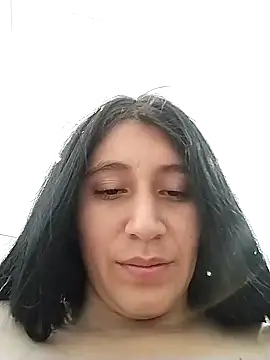 Snapshot of Nathalia-001 chatting on January 29, 2025, 6:18 pm Nathalia-001 online show from January 29, 2025, 6:18 pm