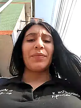 Snapshot of Nathalia-001 chatting on February 6, 2025, 8:56 pm Nathalia-001 online show from February 6, 2025, 8:56 pm
