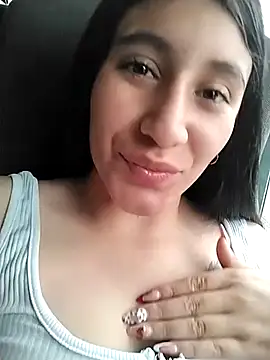 Snapshot of Nathalia-001 chatting on February 28, 2025, 2:53 pm Nathalia-001 online show from February 28, 2025, 2:53 pm