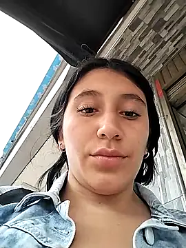 Snapshot of Nathalia-001 chatting on March 11, 2025, 8:53 pm Nathalia-001 online show from March 11, 2025, 8:53 pm
