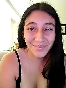 Snapshot of Nathalia-001 chatting on March 12, 2025, 5:38 pm Nathalia-001 online show from March 12, 2025, 5:38 pm