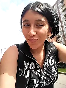 Snapshot of Nathalia-001 chatting on March 18, 2025, 2:37 pm Nathalia-001 online show from March 18, 2025, 2:37 pm