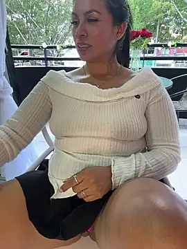 Sofia Convers online show from July 28, 2026, 7:39 pm