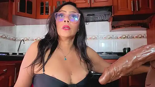 AmberNix online show from April 30, 2026, 8:57 pm