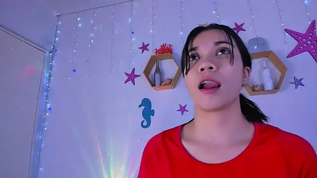 Emiily Parkerr online show from October 1, 2025, 3:12 am