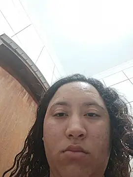 Snapshot of vulgovic_ chatting on March 25, 2026, 9:43 pm vulgovic online show from March 25, 2026, 9:43 pm