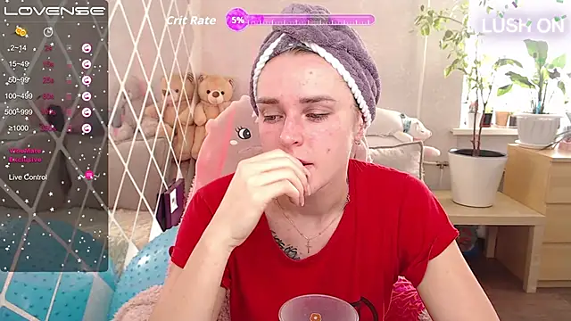 Snapshot of Bella__Swoon chatting on September 24, 2025, 3:54 am Bella Swoon online show from September 24, 2025, 3:54 am