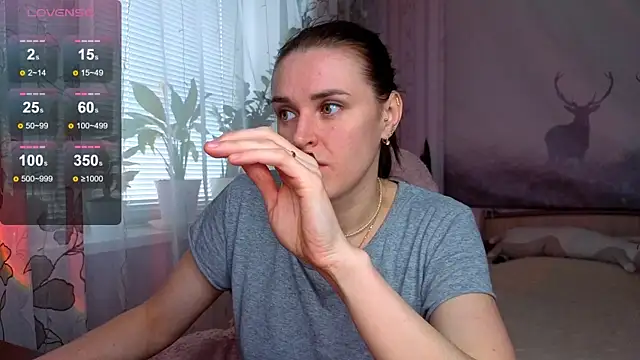 Bella  Swoon online show from May 12, 2026, 5:26 am