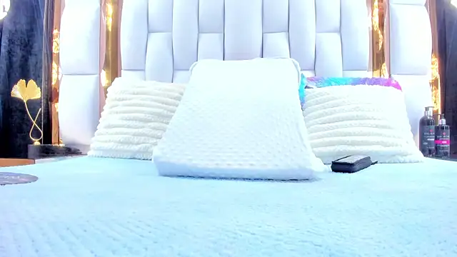 RileySweett online show from November 11, 2025, 11:32 am