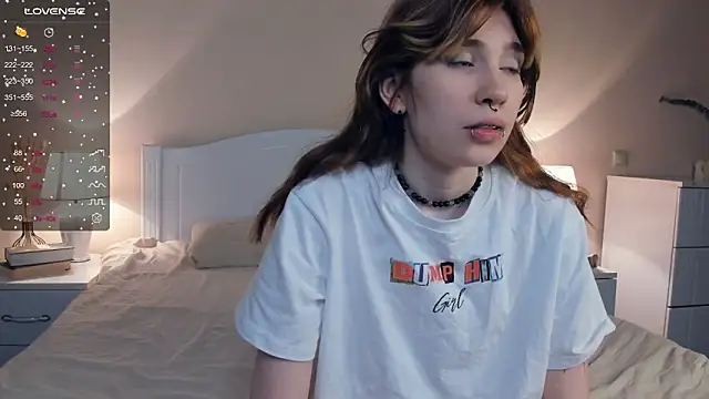 DarkNun online show from February 2, 2025, 7:04 pm