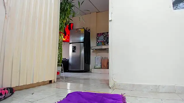 Snapshot of Samantha__latinaXXX chatting on January 14, 2026, 9:31 pm Samantha latinaXXX online show from January 14, 2026, 9:31 pm