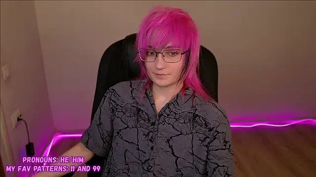 Snapshot of CuteYukiKun chatting on January 19, 2025, 3:10 pm CuteYukiKun online show from January 19, 2025, 3:10 pm