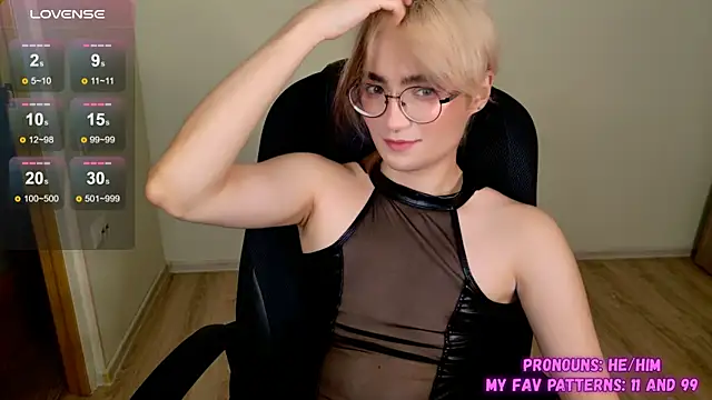 Snapshot of CuteYukiKun chatting on September 30, 2025, 9:53 pm CuteYukiKun online show from September 30, 2025, 9:53 pm