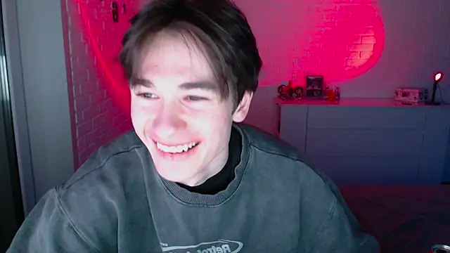 Snapshot of MarkusDean chatting on February 28, 2026, 10:33 pm MarkusDean online show from February 28, 2026, 10:33 pm