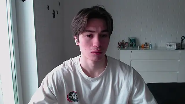 Snapshot of MarkusDean chatting on March 11, 2026, 10:10 am MarkusDean online show from March 11, 2026, 10:10 am