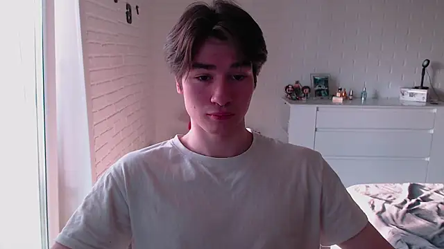 Snapshot of MarkusDean chatting on March 28, 2026, 1:43 pm MarkusDean online show from March 28, 2026, 1:43 pm