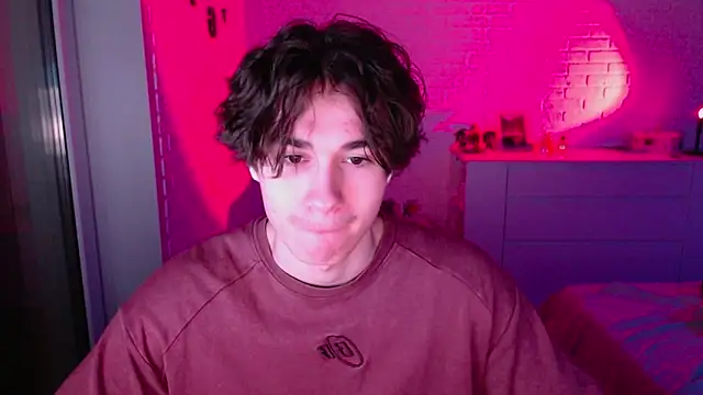 Snapshot of MarkusDean chatting on April 21, 2026, 6:34 pm MarkusDean online show from April 21, 2026, 6:34 pm