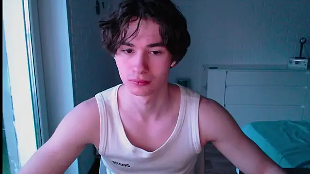 Snapshot of MarkusDean chatting on May 1, 2026, 3:38 pm MarkusDean online show from May 1, 2026, 3:38 pm