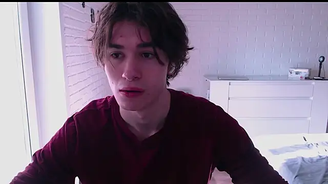 Snapshot of MarkusDean chatting on May 10, 2026, 1:05 pm MarkusDean online show from May 10, 2026, 1:05 pm