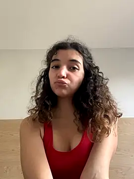 Snapshot of uniquerossie chatting on November 15, 2025, 10:01 am uniquerossie online show from November 15, 2025, 10:01 am