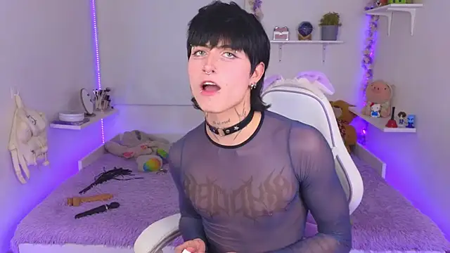 Snapshot of Baby_Xian chatting on October 31, 2025, 8:37 am Baby Xian online show from October 31, 2025, 8:37 am