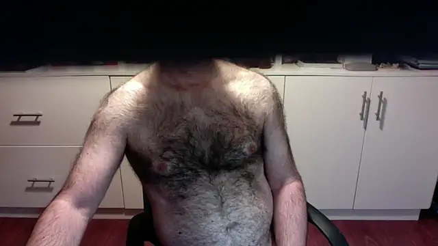 spanishairy online show from October 10, 2025, 5:06 am