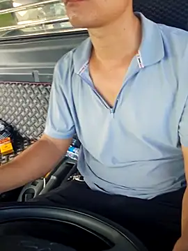 Snapshot of Vanilahirl chatting on October 4, 2025, 8:23 am Vanilahirl online show from October 4, 2025, 8:23 am