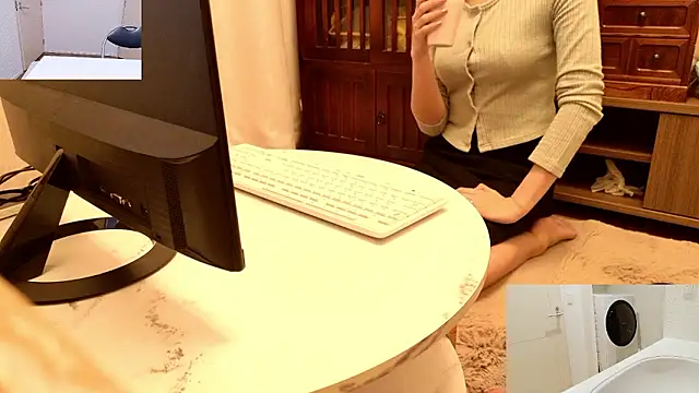 Snapshot of Kakushi_dori chatting on April 9, 2026, 8:42 am Kakushi dori online show from April 9, 2026, 8:42 am