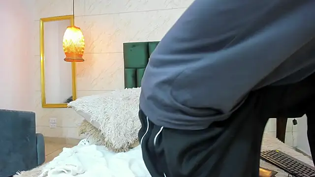 Snapshot of Levy_Steve chatting on September 12, 2025, 3:28 am Levy Steve online show from September 12, 2025, 3:28 am