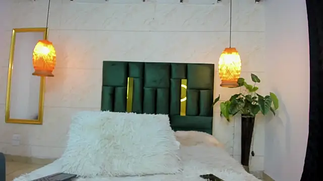 Snapshot of Levy_Steve chatting on September 26, 2025, 5:55 am Levy Steve online show from September 26, 2025, 5:55 am