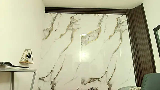 Lindsey8 online show from March 7, 2026, 12:13 pm