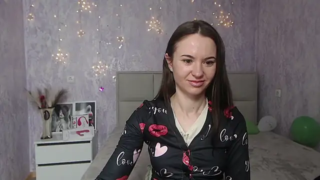 KaraCriegs online show from January 24, 2025, 9:37 pm