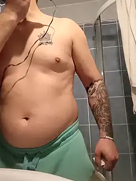 LucianM6 online show from March 21, 2026, 5:16 pm