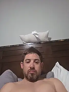caliguy37 online show from July 16, 2026, 5:46 am
