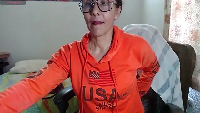 horny paty online show from May 4, 2026, 6:59 pm
