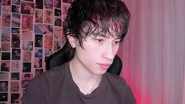 liamelf online show from November 18, 2025, 5:45 am