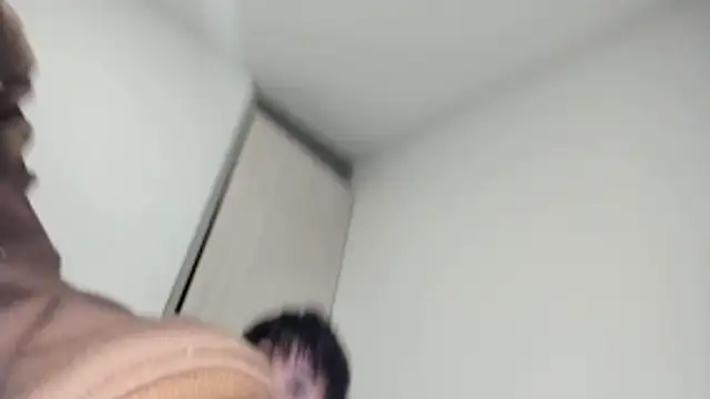 liamelf online show from March 28, 2026, 6:24 am