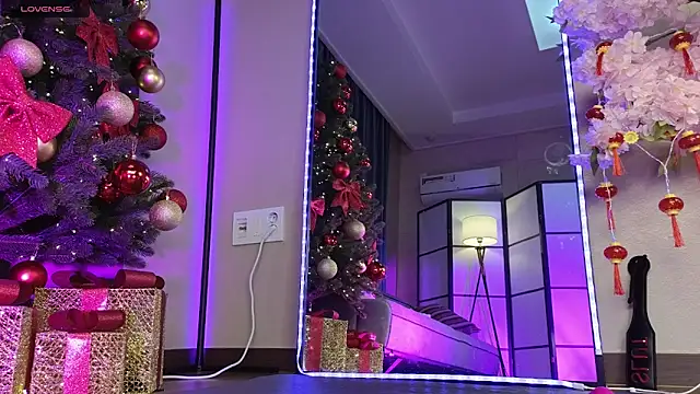 Marry Cordy online show from December 19, 2024, 2:13 pm
