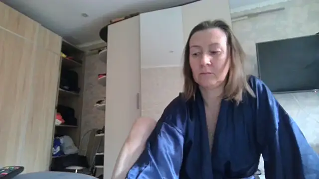 Snapshot of WindChristy chatting on October 7, 2025, 12:24 pm WindChristy online show from October 7, 2025, 12:24 pm