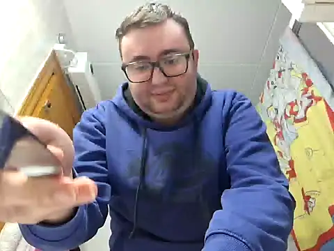 Snapshot of Javier_bear chatting on February 11, 2025, 2:35 pm Javier bear online show from February 11, 2025, 2:35 pm